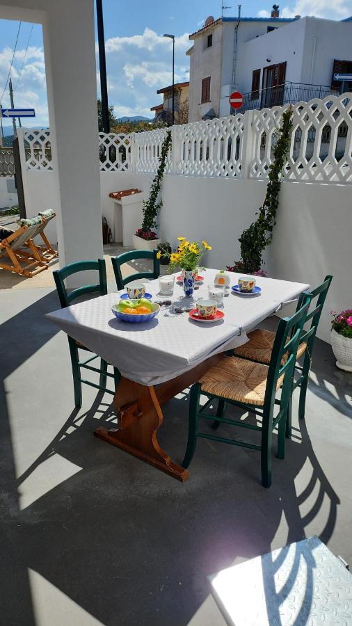 Zose - Casa Al Mare Apartamento Cala Gonone Exterior foto
